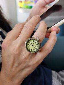 Retro Digital Fashion Watch Womens Student Novelty Personality Expression Ring Watch Quartz Movement round Steel Band Watch