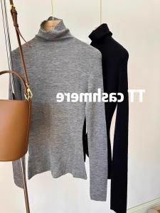 Elegant Grey High Collar Knitted Base Shirt: A Stylish & Slimming Women's Cashmere Sweater