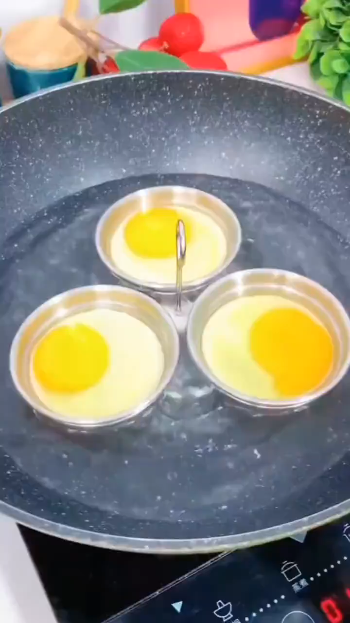 3-in-1 Stainless Steel Egg Steamer Heart & Round Shape Egg Poacher Household Egg Cooker Mold Kitchen Breakfast Cooking Gadget