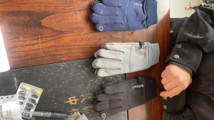 【READY STOCK】Non-slip Plus Velvet Mittens/Windproof Waterproof/Touchscreen Winter Insulation Cycling/Protection Gloves