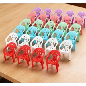 4Pcs Miniature Plastic Dollhouse Armchairs 1/6 Scale Doll Furniture Set Ideal Childrens Gifts Backrest Chair