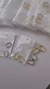 Tidak Teratur Butang inga Geometri Wanita   a baharu INS Anting-anting Ringkas   Model Selebriti Internet Perhiasan Borong Anting-anting Liar Elegan