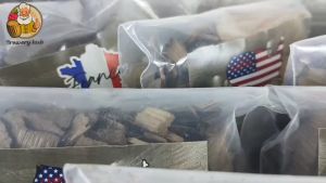 เกล็ดไม้โอ๊ค คั่วอ่อน Light / คั่วกลาง Medium / คั่วเข้ม Heavy Toast จาก อเมริกา และ ฝรั่งเศส สำหรับหมักไวน์ วิสกี้ ทำเบียร์ American And French Oak Chips 100g