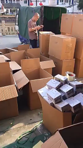 dụng cụ vặn tuýp kem đánh răng vặn kem đánh răng cuốn tuýp kem đánh răng Máy phân phối kem đánh răng tự động TikTok dụng cụ ấn rửa mặt tiện dụng cho người lười biếng kẹp kem đánh răng thủ công con lăn kem đánh răng thủ công sáng tạo