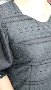 Blus Katun Premium Bangkok Motif Sulaman Elegan dengan Lengan Balon dan Kerah V-Neck