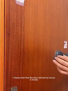 Móc Treo Cửa Hút Chân Không Chống Thấm Nước 5/6/7/8 Móc Chịu Lực Mạnh Chống Gỉ Một Hàng Giá Treo Khăn Tắm Tiết Kiệm Không Gian