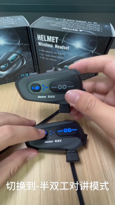 ชุดหูฟังอินเตอร์คอมหมวกกันน็อค 1/2PCS D3X อินเตอร์คอม หมวกกันน็อครถจักรยานยนต์ชุดหูฟังบลูทูธอินเตอร์คอม IP56 มีระบบตัดเสียงรบกวน