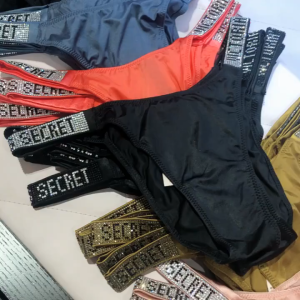 ชุดชั้นใน Victoria Secret ประดับเพชรแวววาว