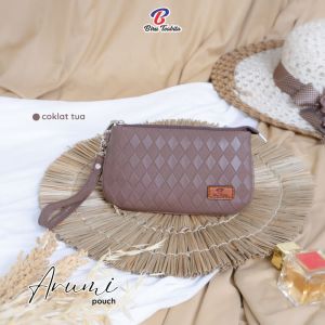 POUCH ARUMI BY BIRU TSABITA Dompet Wanita Muat Hp Branded