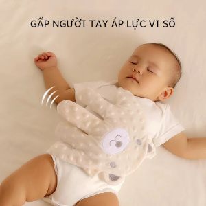 Gối Hỗ Trợ Giấc Ngủ Cho Bé Giúp Bé Dễ Ngủ Với Điều Khiển Từ Xa Chất Liệu Cotton Polyester Dành Cho Cả Bé Trai Và Bé Gái Có Chức Năng Massage Lòng Bàn Tay.
