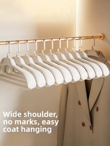 XUANG | Wide Shoulder Anti-crease Coat Hanger