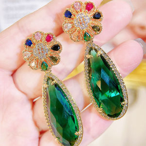 SEQUITO High Quality Women Ear Jewelry Gold Plated Inlay Green CZ Stone Pendant Long Drop Earrings Clothing Aceessories SE929