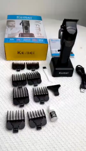 Kemei KM-1766 electric hair clipper with LCD display high-speed trimmer professional hair clipper for salons electric shaver
