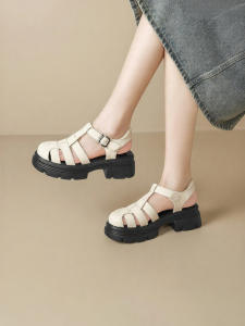 Josiny | Thick Heel Roman Sandals