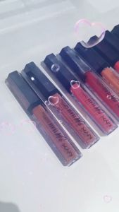 Son Kem Bóng Nyx Slip Tease Full Color Lip Lacquer (nhiều màu lựa chọn)