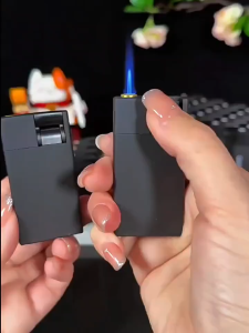 Metal Windproof Lighter with Blue Flame Popular Online Creative High-End Refillable Lighter for Home Use PLE