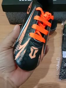 KIDZTUBS Sepatu Sepak Bola Anak Laki Laki Size 28 29 30 31 32 33 34 35 36 37 KDZ1924112724