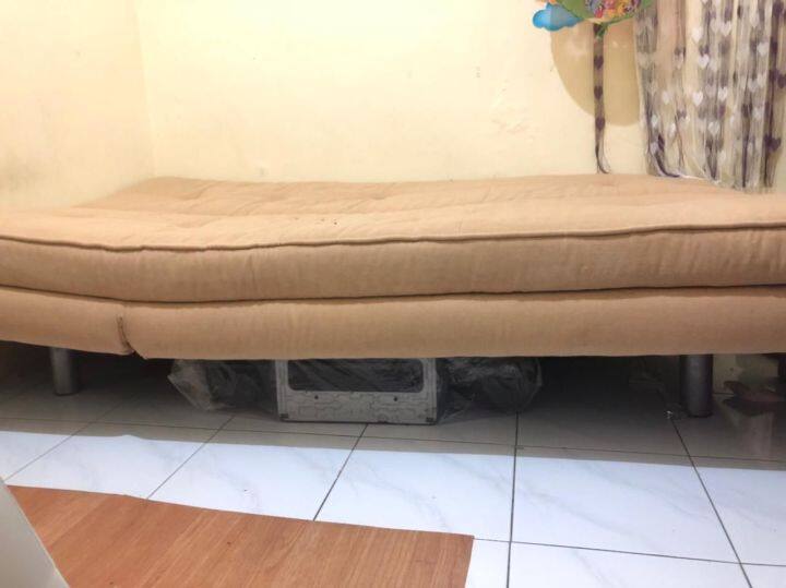 Sofa on sale single bekas