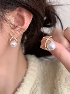 Anting Tusuk Wanita Korea Mutiara Hijab Giwang Model Tindik Stud Earrings Fashion Aksesoris HS E21
