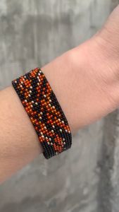 Preciosa Elegance สร้อยข้อมือ Czech Charm บันทึกงานศิลปะด้วยลูกปัด ความงามที่ปรับได้ ความสุขที่ทำด้วยมือ