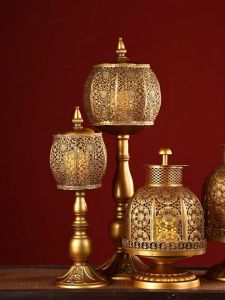 ที่วางเทียน โคมไฟตั้งโต๊ะ สีทองแดง ลายดอก สำหรับ ตกแต่ง, ร้านอาหาร, ห้องศึกษา, เครื่องประดับเดสก์ทอป และสปา