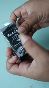 Mask Stick  Clay Mask Masker Stick Masker Wajah untuk mengkat komedo/ Cerah Lembut Clay Mask Masker CHARCOAL lembut dan cerah