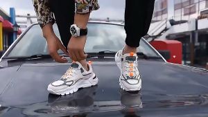 Giày thể thao nam thời trang hợp thời trang giày thể thao nam đế dày chống mòn giày thoáng khí nâng cao mềm mại và thoải mái