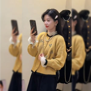 YUFUQING | Fashionable and Stylish Loose Knit Cardigan for Women