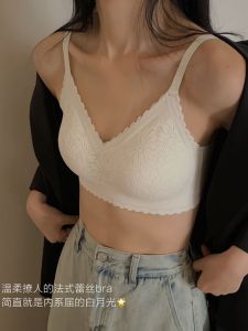เสื้อชั้นในยางยืดแบบไร้โครง ลูกไม้สุดหรูหรา สำหรับผู้หญิง เสื้อชั้นในแบบเกาะอก ทรงบรา ทรงบราแบบไม่มีโครง ทรงบราแบบไร้รอยตะเข็บ วัสดุยางยืด เสื้อชั้นในแบบสวมสบาย
