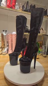 ⭐️ร้านไทย⭐️รองเท้าบูทหนังแก้วสูง20CM มีซิป (K15) พร้อมส่ง