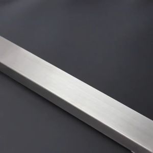 Rak Pisau Magnet Stainless Steel: Pilihan Terbaik untuk Tempat Pisau Dapur