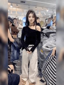 Áo Thun Nhung Tay Dài Hở Vai Thời Trang Nữ Phong Cách Pháp Màu Đen Nhung Thường Ngày Mùa Hè Dài Vừa Phải