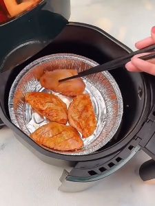 Khay giấy bạc khuôn nướng giấy bạc lót nồi chiên không dầu nướng thịt làm bánh đa năng tiện ích