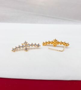 Anting Tusuk Gold Full Permata