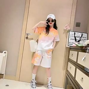 Đồ Bộ Bé Gái Quần Áo Bé Gái Habi Fashion HB2319 Họa Tiết Lamlick Phong Cách Cá Tính Cho Bé 18-50Kg