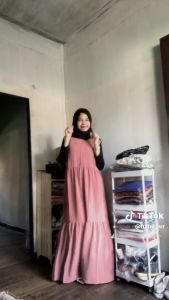 INNER DRESS CRINKEL AIRFLOW TANPA LENGAN RESLETING DEPAN BUSUI FRIENDLY