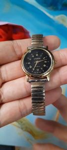 Đồng hồ nữ UTOPIA dây chun second hand si nhật- đã qua sử dụng