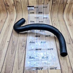 KARET SELANG RADIATOR BAWAH PANJANG MITSUBISHI TRITON 2.5 2500CC PAJERO SPORT MN1350454