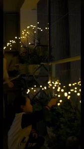 ไฟ LED พลังงานแสงอาทิตย์ตกแต่งสวนโคมไฟพลุ 6/8/10LED หิ่งห้อยกลางแจ้ง IP65 ไฟกันน้ำคริสต์มาสตกแต่งสวน