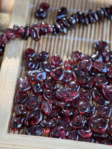 ธรรมชาติเกรด a อัลแมนดีน สีแดงเข้ม 58 มมเจาะทำด้วยมือ DIY ประดับด้วยลูกปัดวัสดุสำหรับสร้อยข้อมือสร้อยคอเครื่องประดับ S154