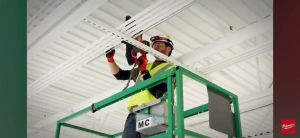 Milwaukee สายเซฟตี้ล็อกเครื่องมือ 4.5 กก. พร้อมสาย Quick Connect รุ่น 48-22-8820A แท้ 100%