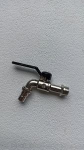 [ FERRUM ] Keran Air Kran Tembok Taman Gagang Hitam Ukuran 1/2\" Inch