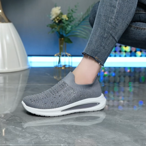 LURAD Sepatu Rajut Jaring Sepatu Wanita Rajut Lentur Sepatu Cewek Sepatu Olahraga Kece Best Seller SF303