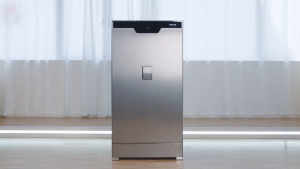 Philips SBX702 Smart Safe Box - Backup system Secure valuables Keyless unlocking Crafted Design Strengthened material
