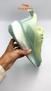 Phoenix Vamose Sepatu Running Wanita