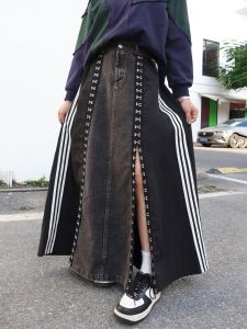 สตรีทสไตล์ สูง เอว ทรงเอ Mini กระโปรง บล็อกสี ดีไซน์ Slit กางเกงยีนส์ กระโปรง พรางหุ่น หลากหลาย ฤดูร้อน สินค้าใหม่