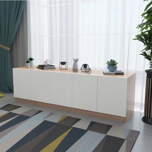 Customized Combination for Bedroom Windows and Cabinets