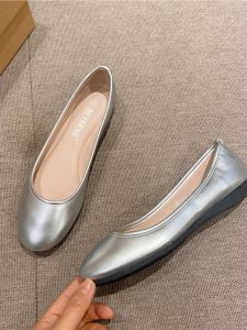 Beyarne Silver Air Stewardess Flat Shoes Thick Bottom Soft Sole round Toe Womens Foot Comfortable Work Shoes Black