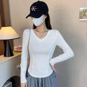 White Fishbone Base Shirt Long Sleeve Womens 2025 Autumn New Asymmetrical Design Slim Fit Inner And Outer Wear Show Thin Top