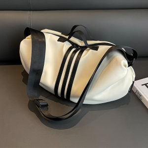 Casual Large Capacity Striped Tote Bag Womens Fashion Sporty Underarm Bag Niche Design 2025 New Style Mixed Material Zipper Closure